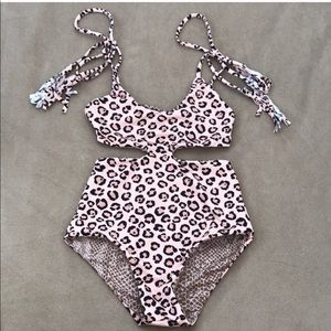 Acacia Honey (kids) Wild Greece One Piece